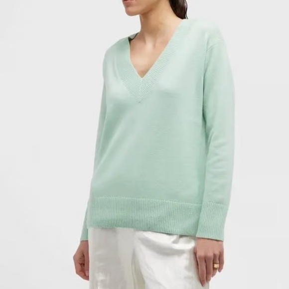 Vince Mint Green V-Neck wool cashmere Sweater S